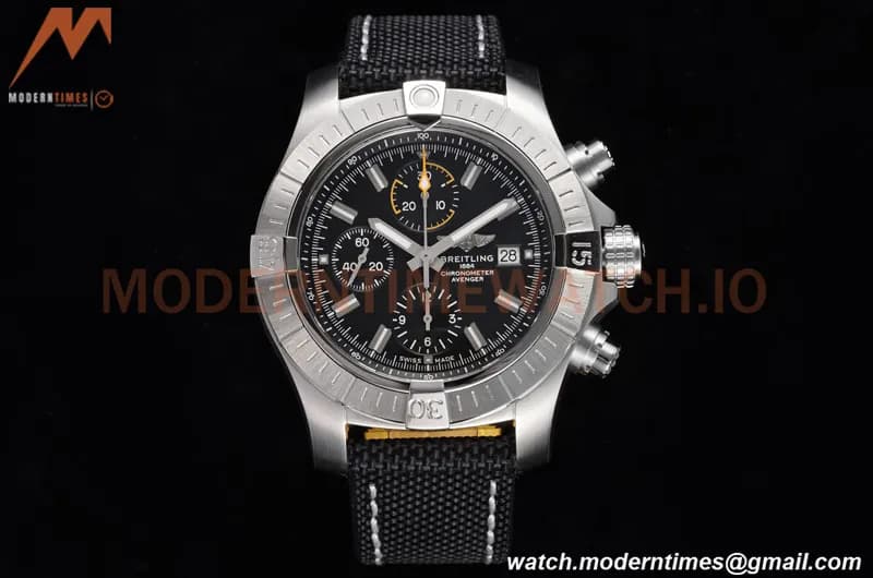 Breitling - Avenger Chronograph 45mm SS/NY Black/Stk TF A7750