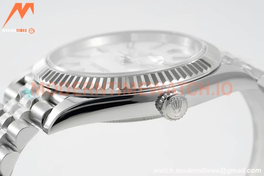 Rolex - Datejust 126334 41mm Jub Flt 904L SS/SS Wht/Stk ZF A2824