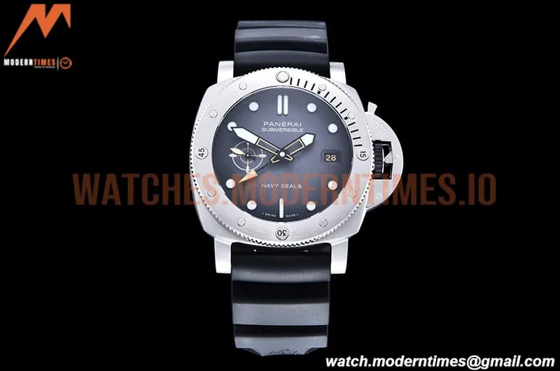 Panerai - Pam1323 Submersible GMT Navy Seal SS/RU Gry VSF P9011