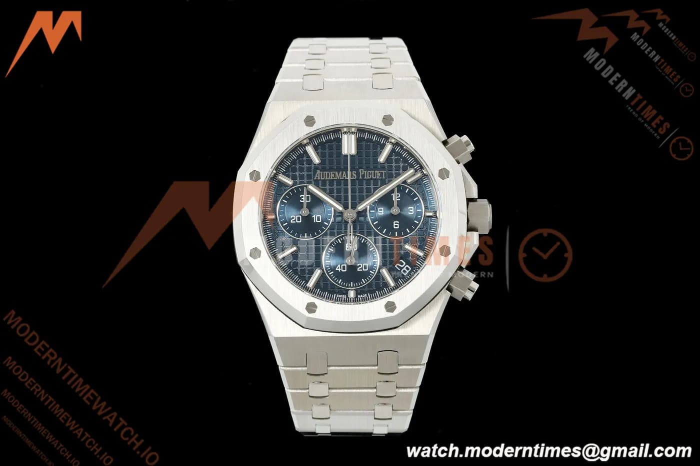 Audemars Piguet - Royal Oak 26240ST 50th Anniversary 41mm SS/SS Blue SWF Dial DDF DD4401