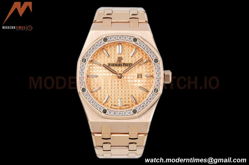 Audemars Piguet - Royal Oak Ladies 67651OR 33mm Dia RG/RG RG/Stk ZF Swiss Qtz