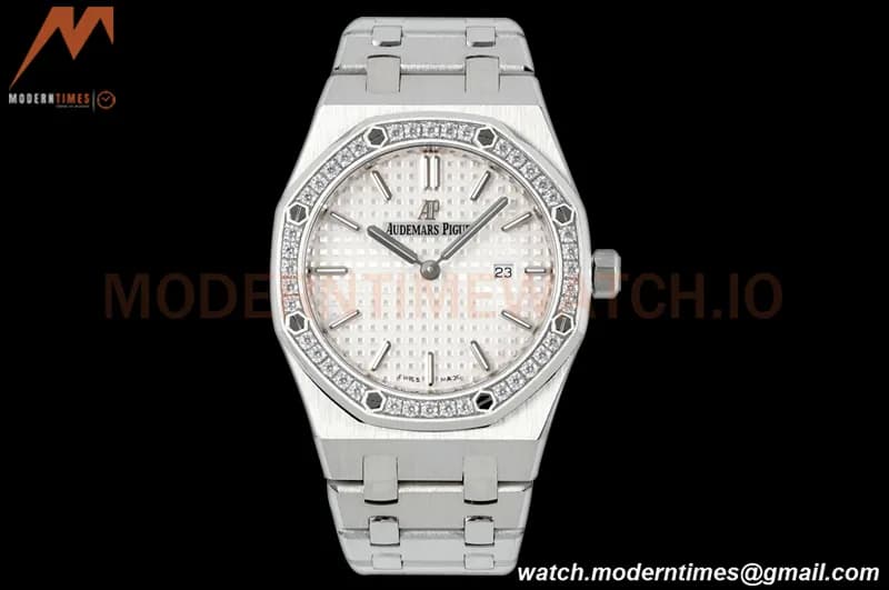 Audemars Piguet - Royal Oak Ladies 67651ST 33mm Dia SS/SS Wht/Stk ZF Swiss Qtz